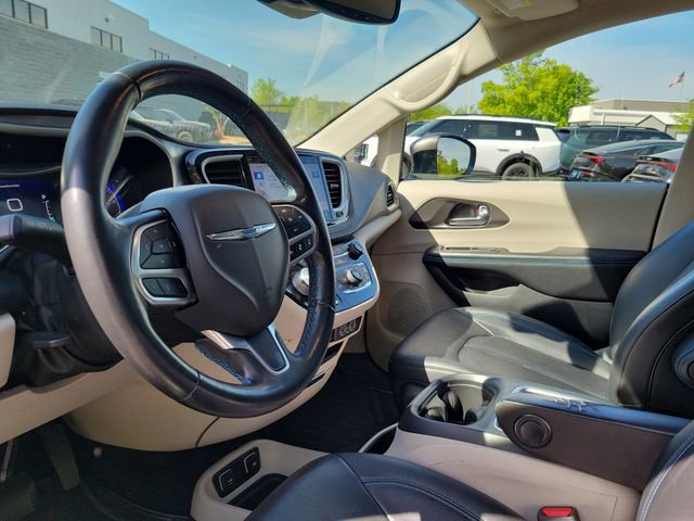 2021 Chrysler Pacifica Touring-L