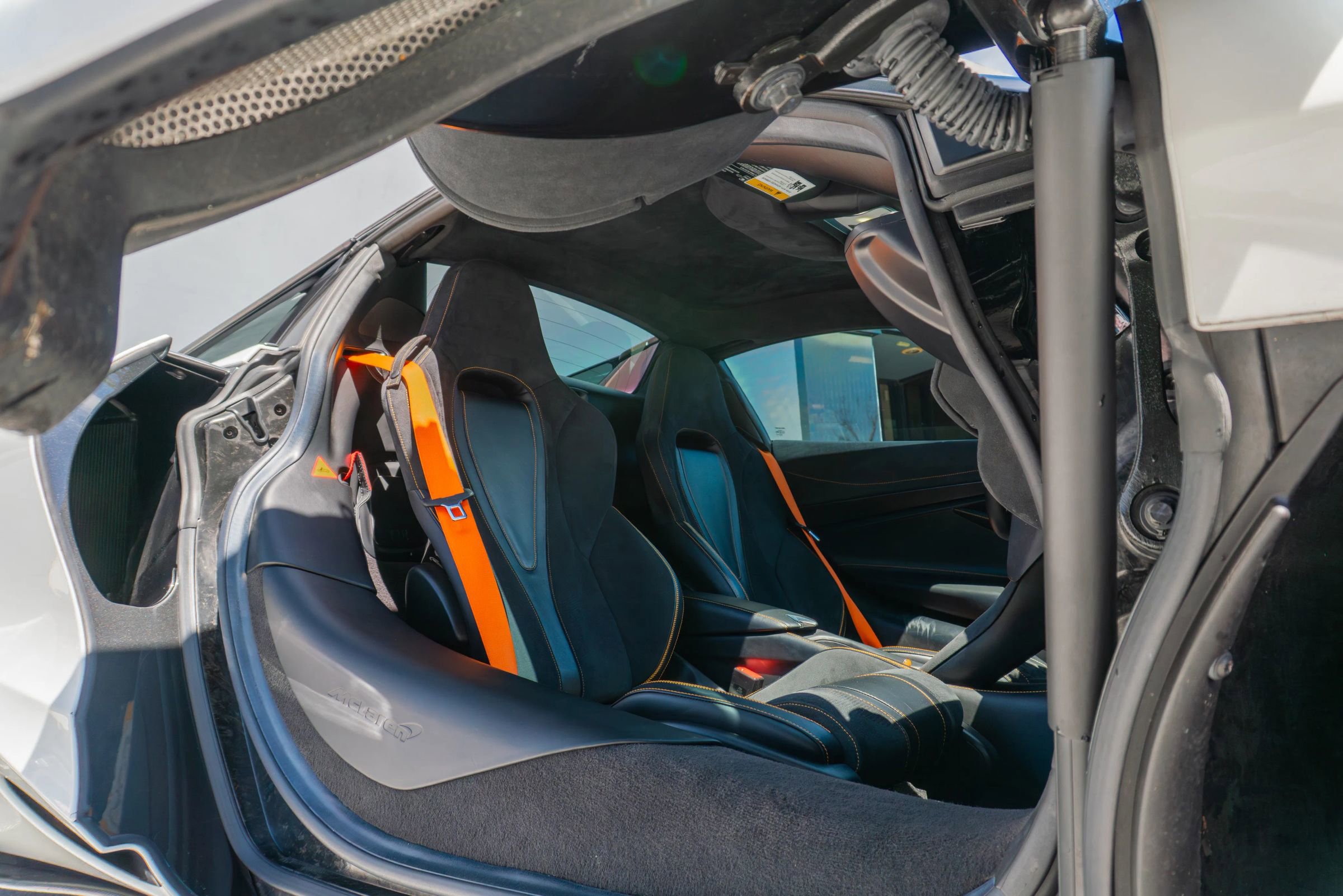 Used 2021 McLaren 720S Spider photo 17