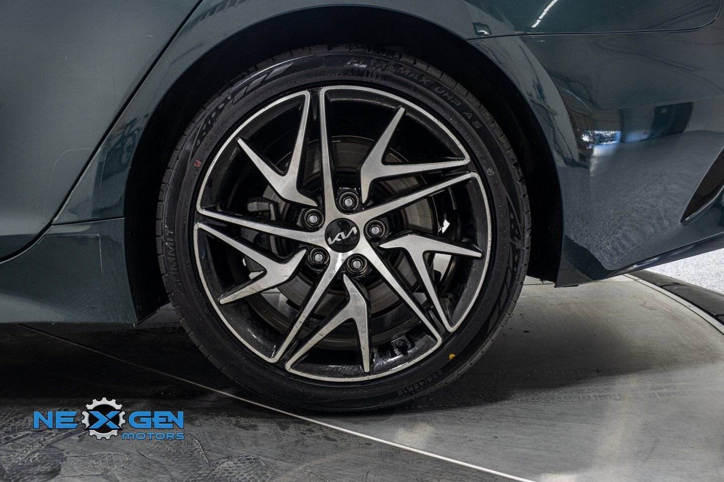 2023 Kia Stinger GT-Line