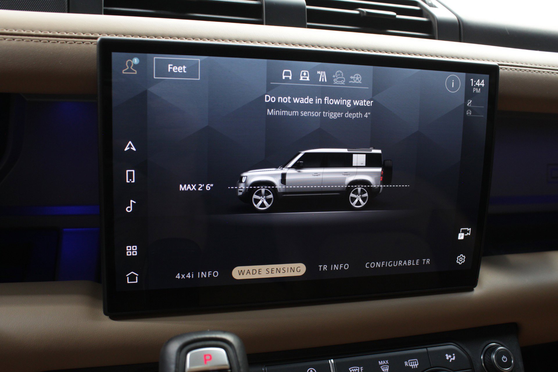 2025 Land Rover Defender 110 V8