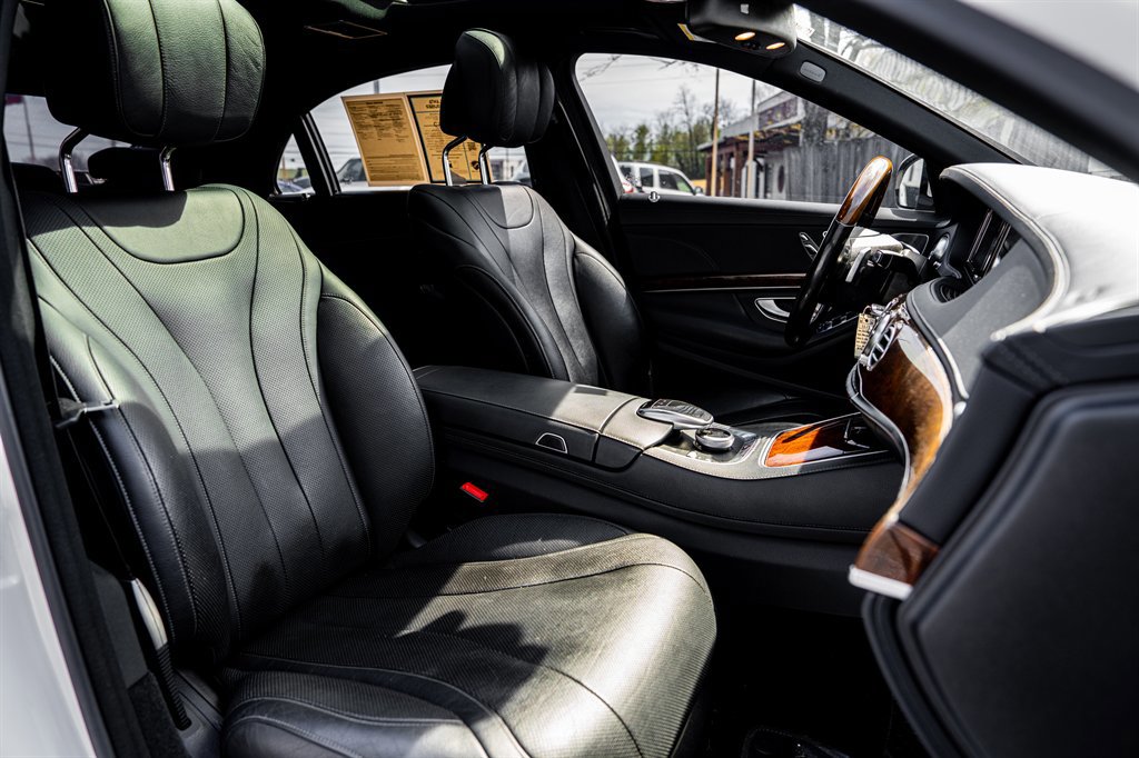 2015 Mercedes-Benz S 550 4MATIC Sedan