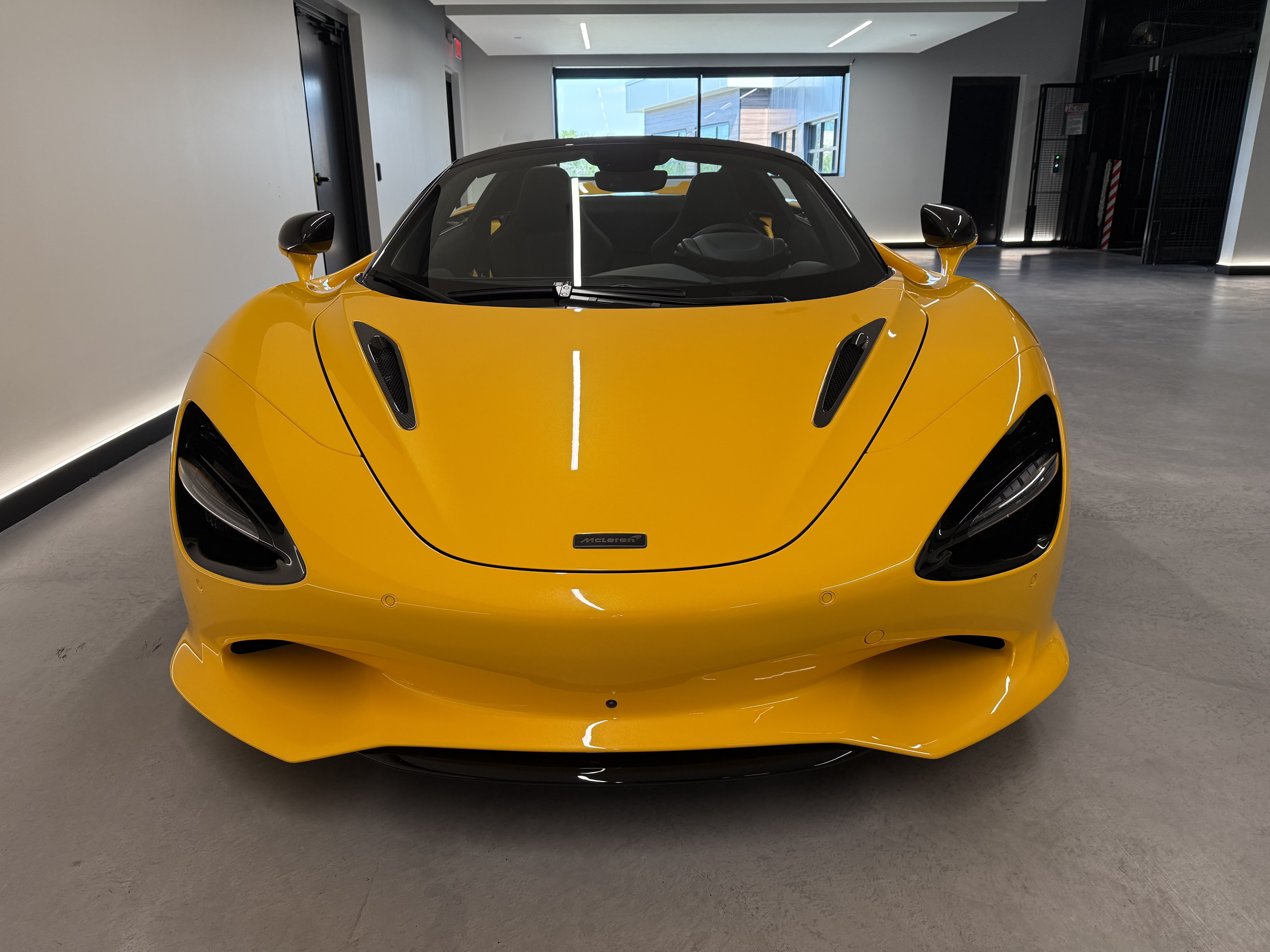 New 2027 McLaren 750S Spider photo 9