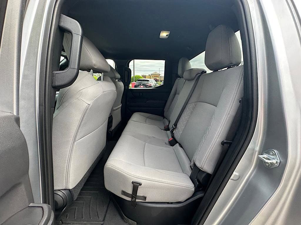 2024 Toyota Tacoma SR5