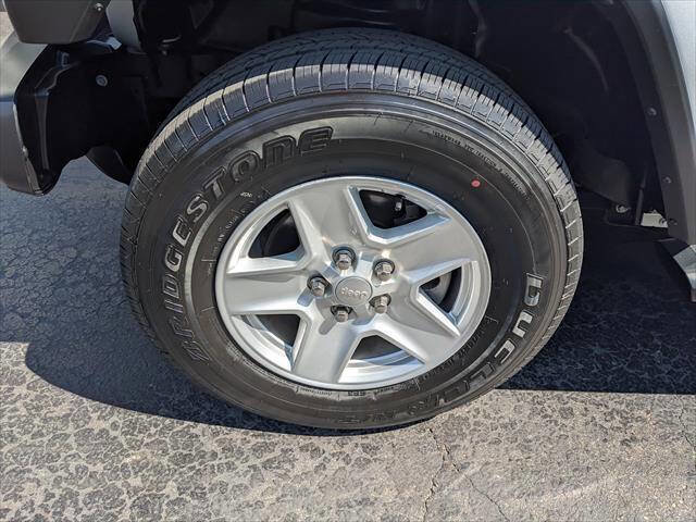 2023 Jeep Gladiator Sport