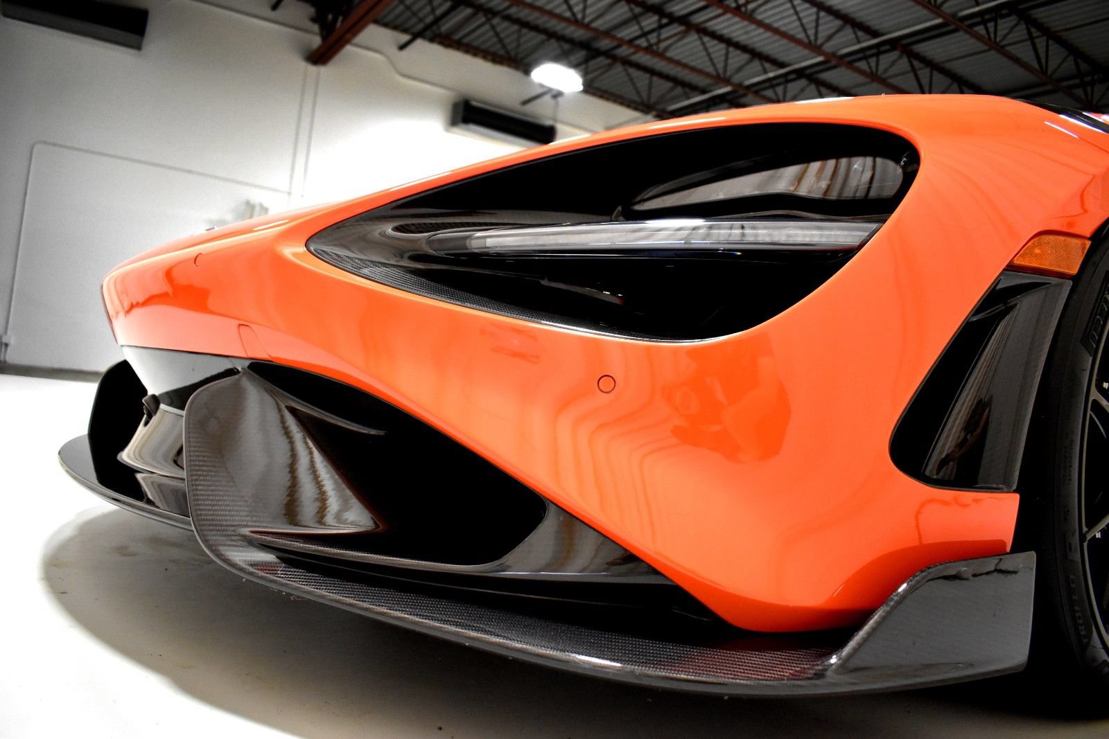 Used 2021 McLaren 765LT photo 15