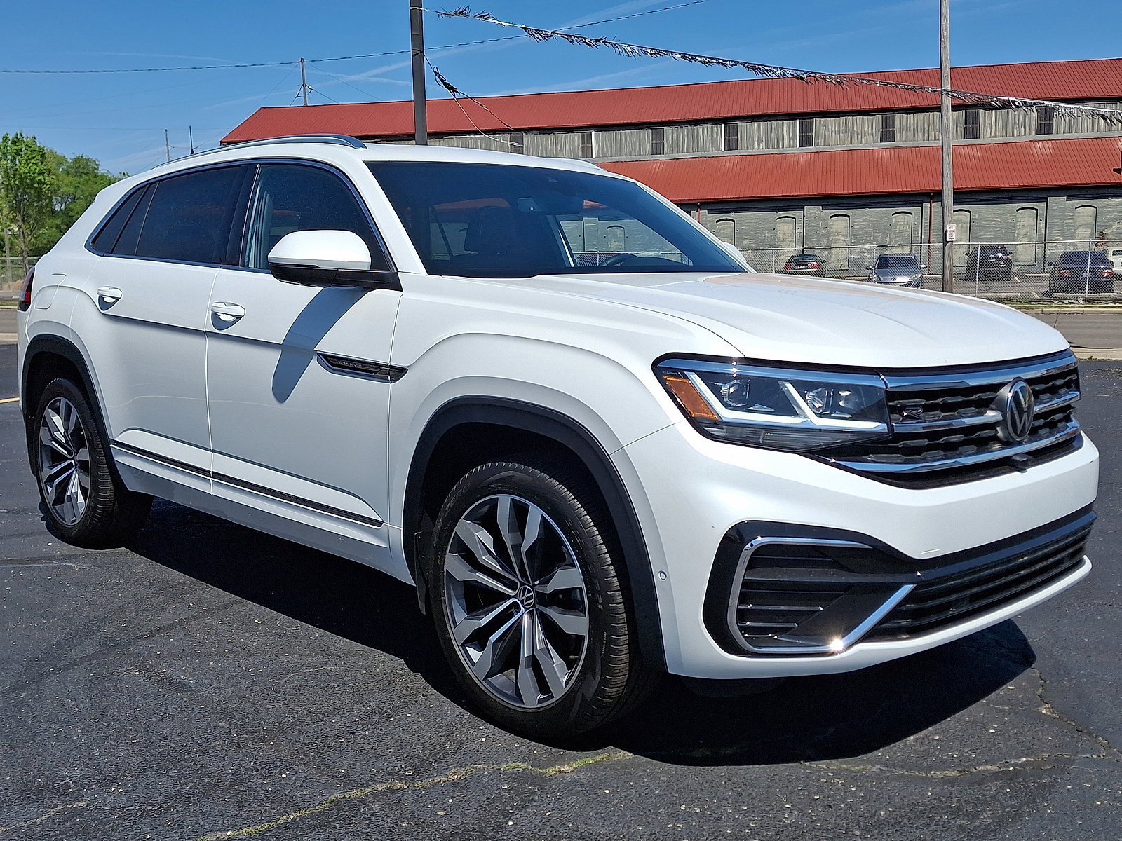 2023 Volkswagen Atlas Cross Sport SEL Premium R-Line