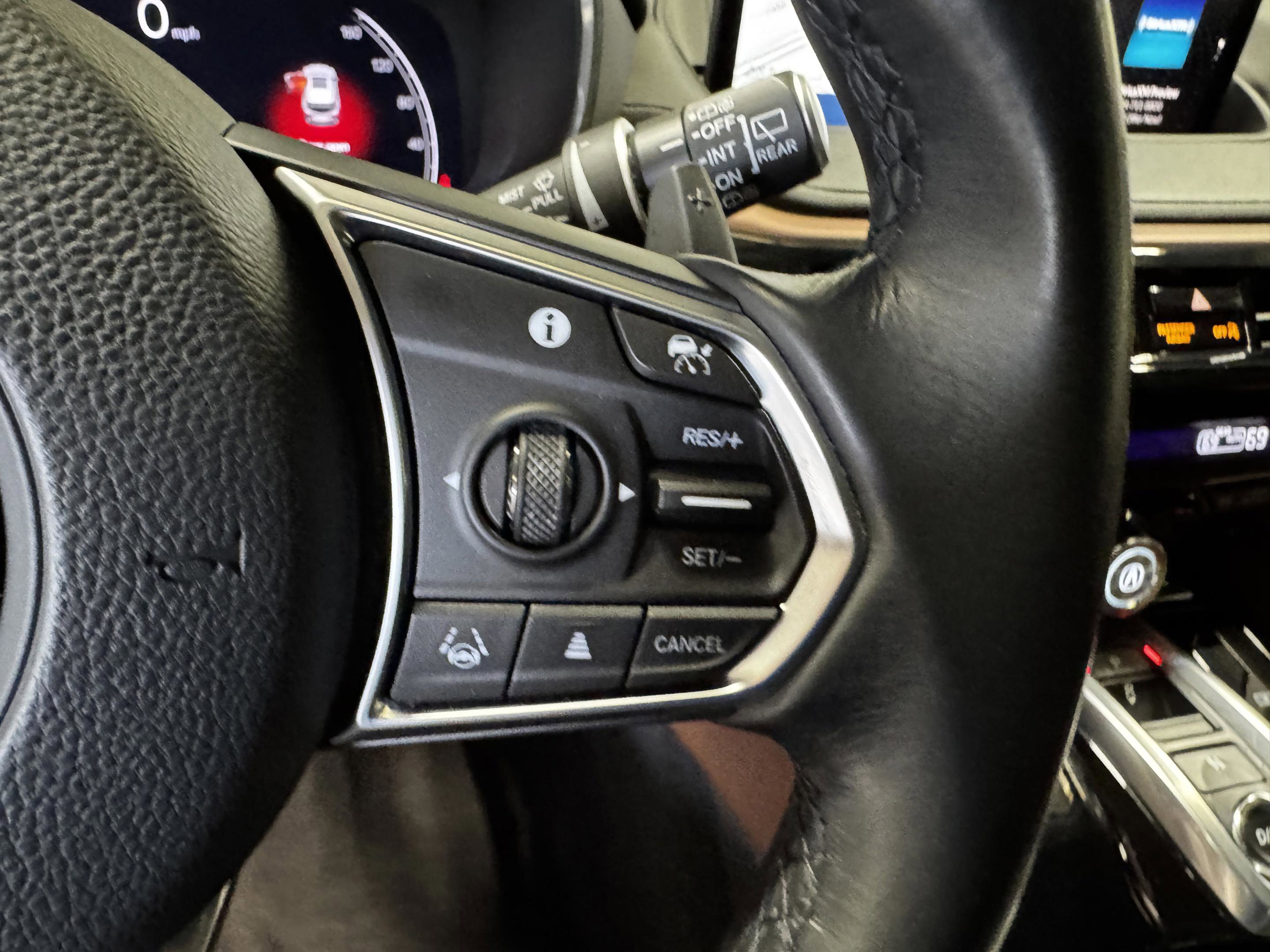 2023 Acura MDX FWD w/ Technology Package