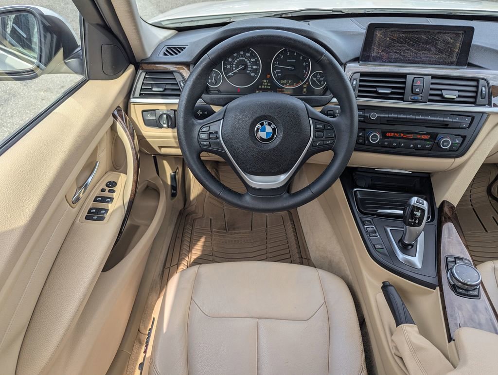 2014 BMW 328i Sedan