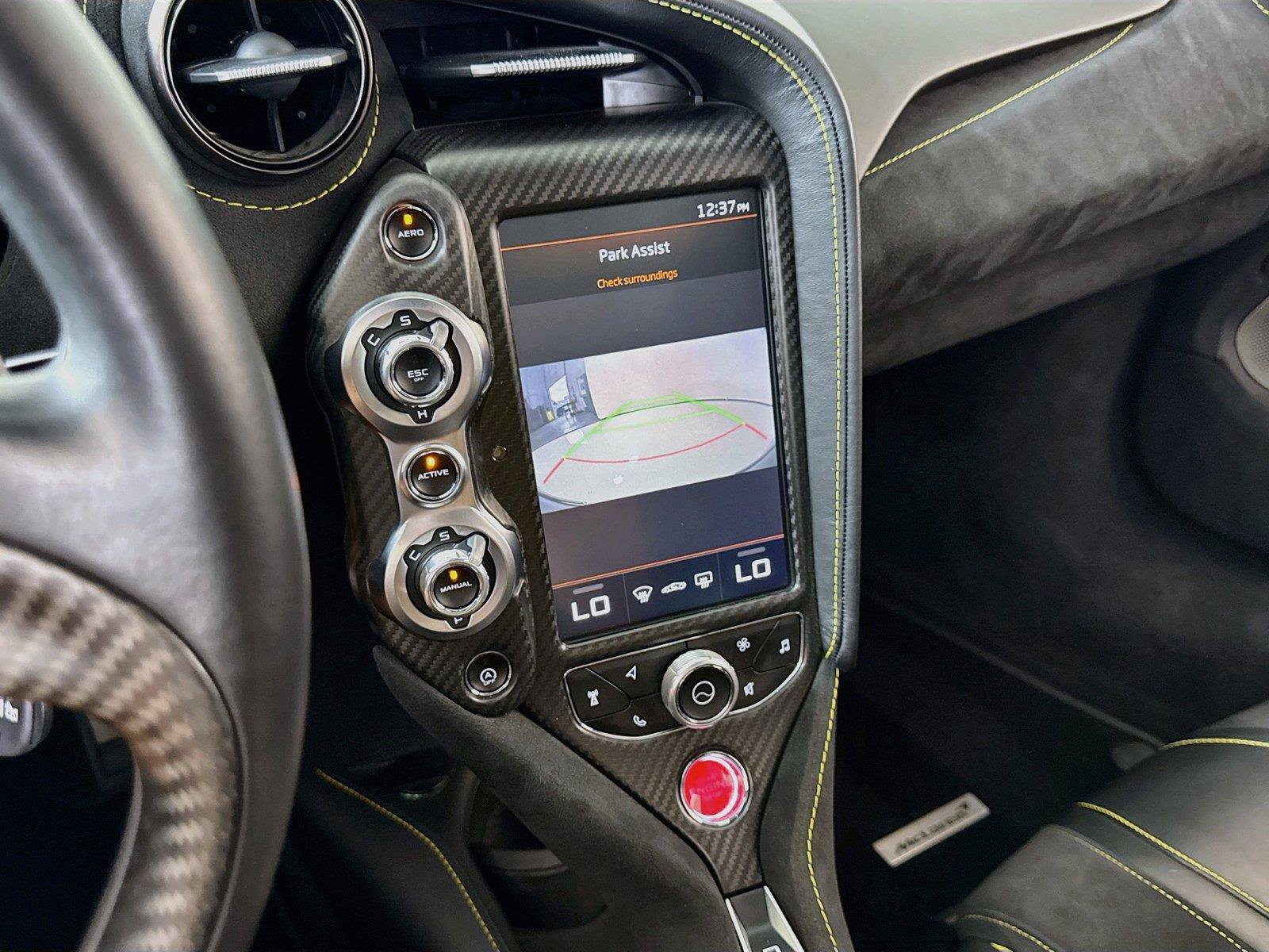 Used 2018 McLaren 720S Performance photo 18
