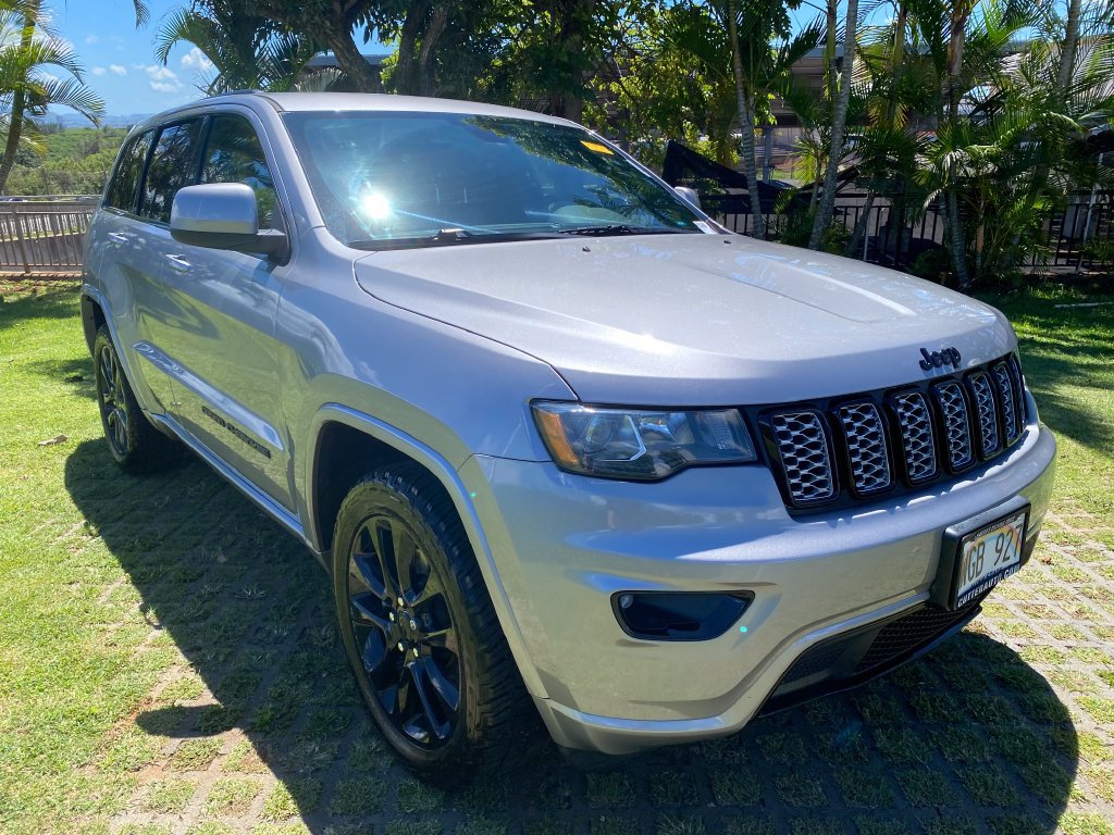 Used 2021 Jeep Grand Cherokee Laredo X