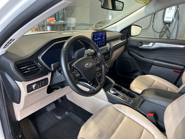 2021 Ford Escape Titanium