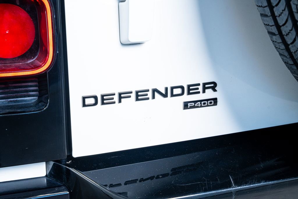 2023 Land Rover Defender 110 X-Dynamic SE