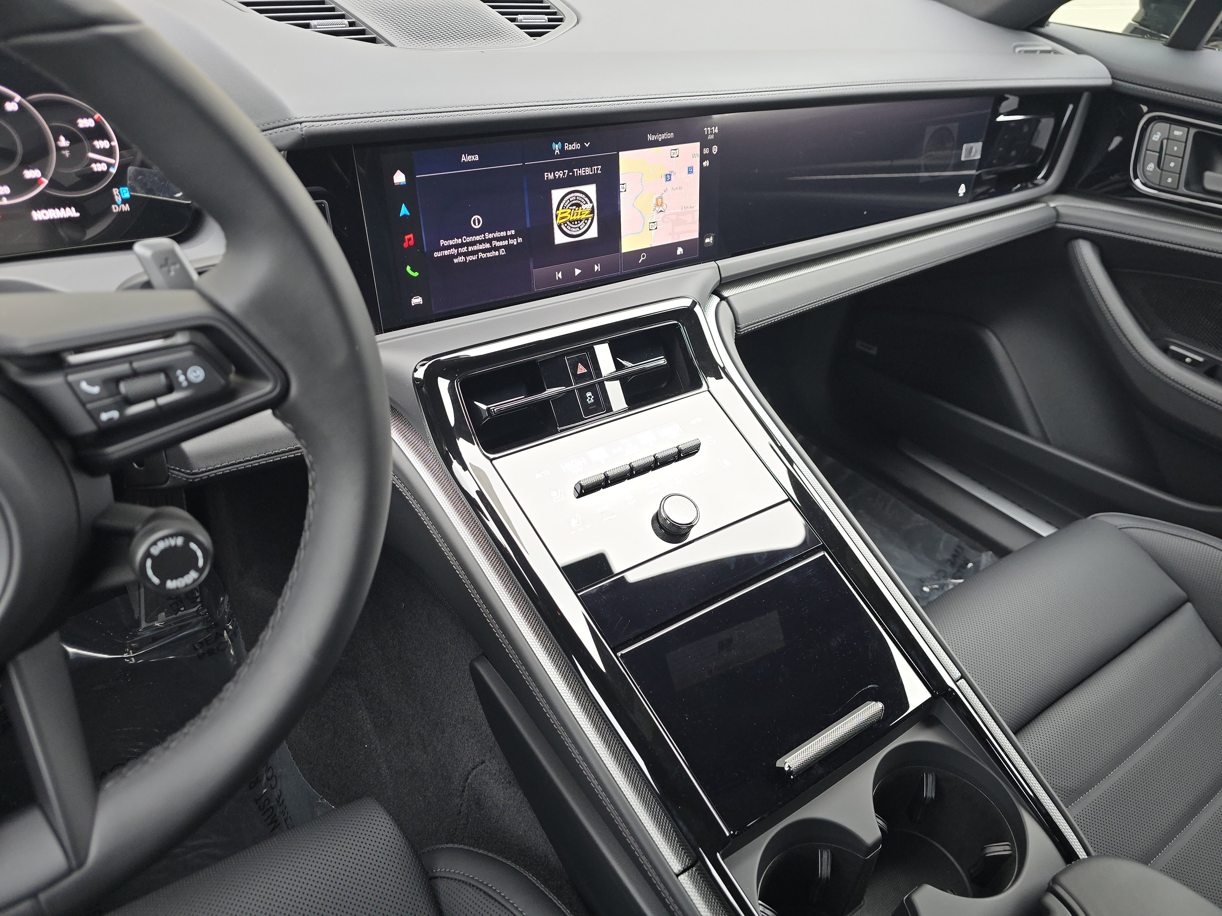 2026 Porsche Panamera 4