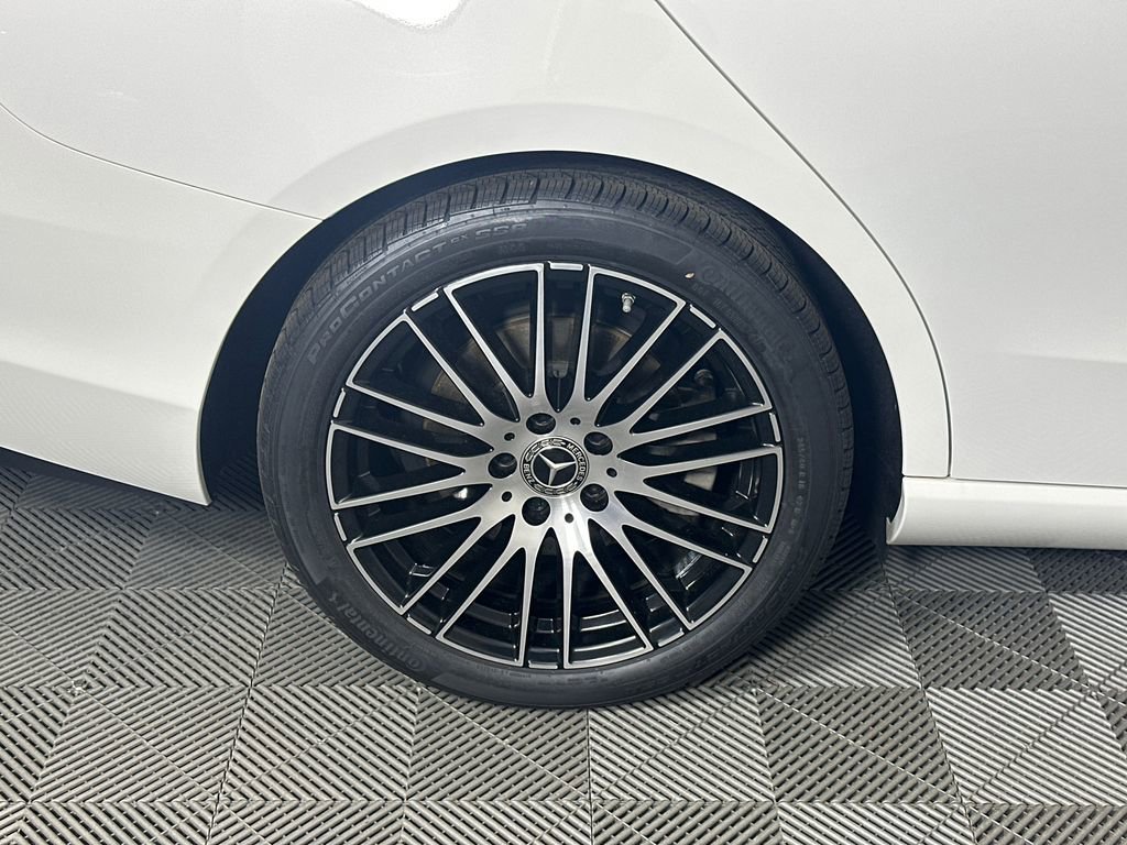 2023 Mercedes-Benz C 300 Sedan