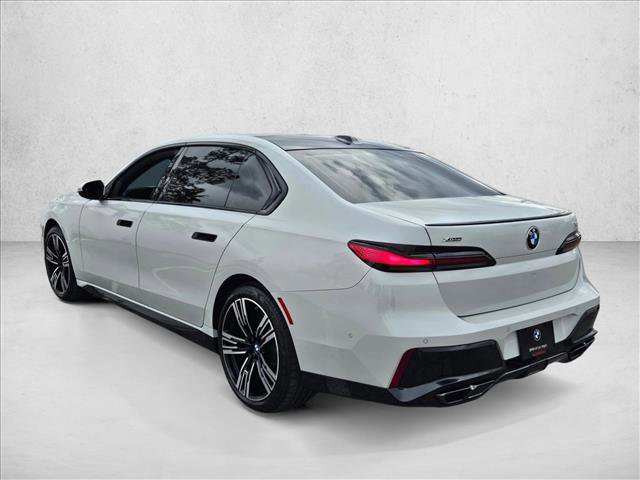 2025 BMW 760i xDrive