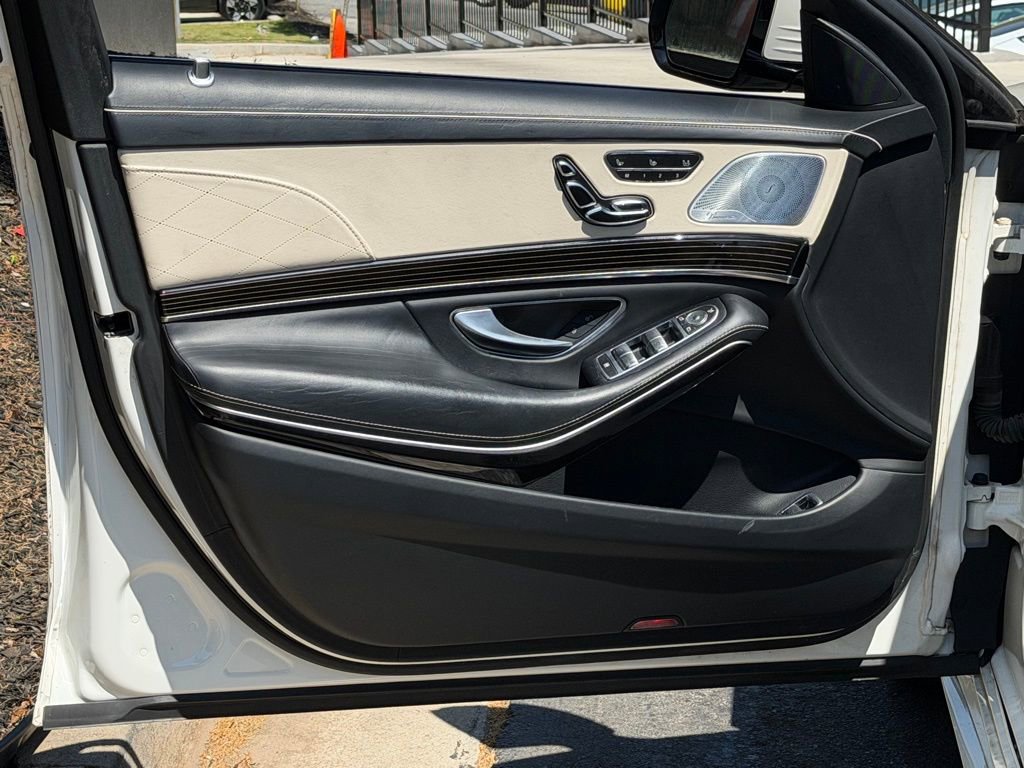 2016 Mercedes-Benz S 550 Sedan