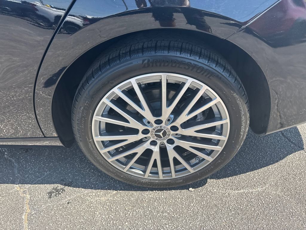 2025 Mercedes-Benz CLA 250