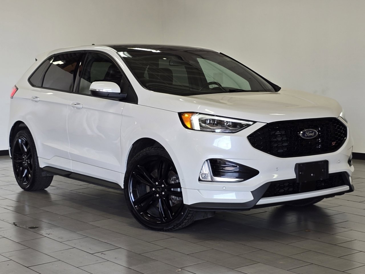 2020 Ford Edge ST