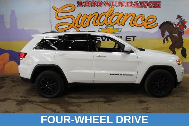 2021 Jeep Grand Cherokee Laredo E 4x4 for sale in Saint Johns, MI