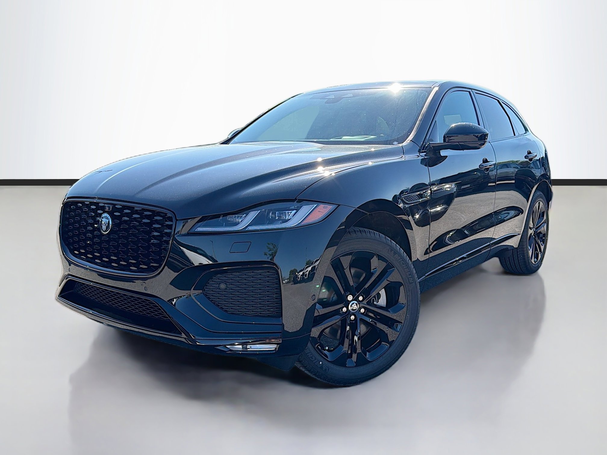 New 2026 Jaguar F-PACE R-Dynamic S