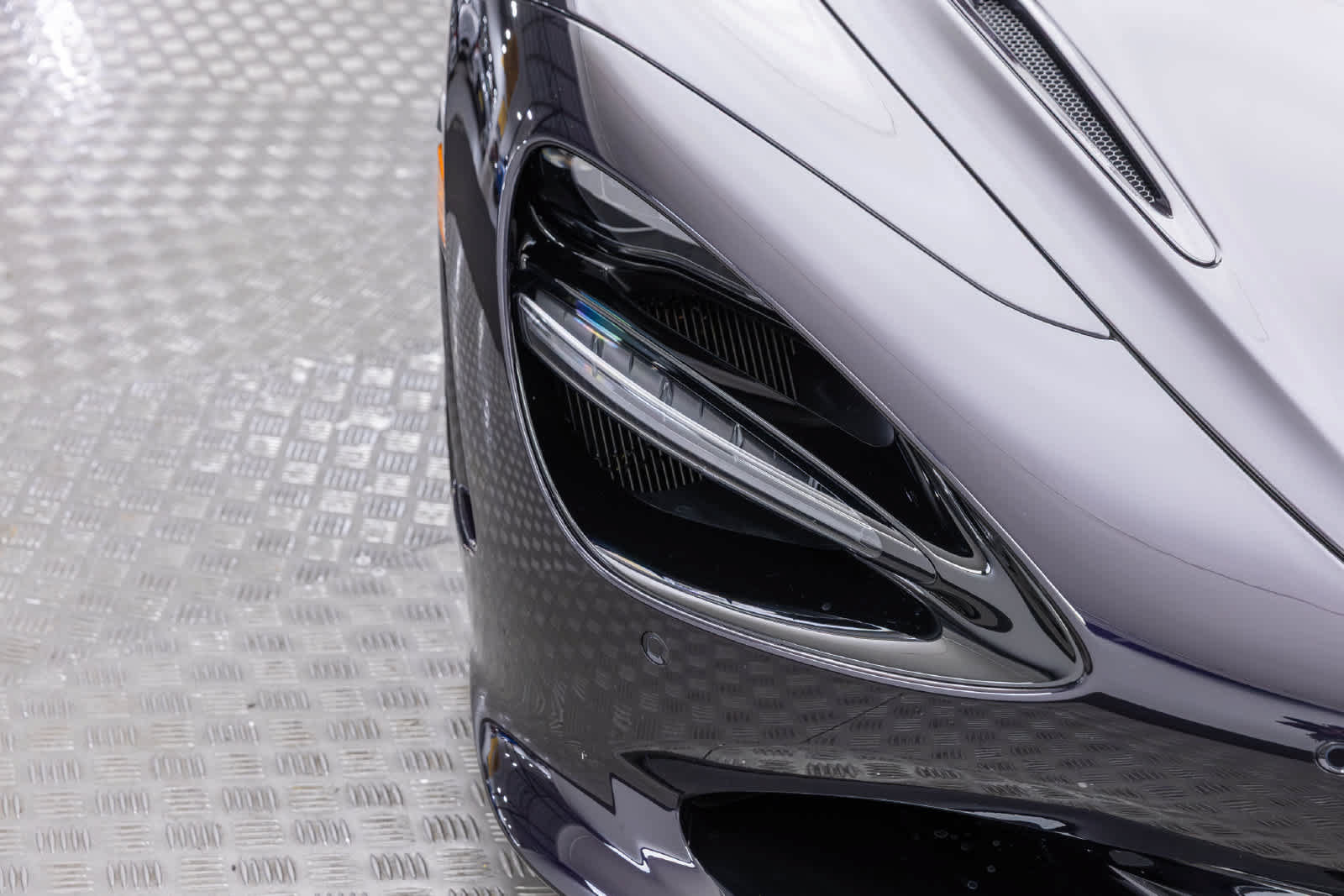 Used 2026 McLaren 750S photo 38