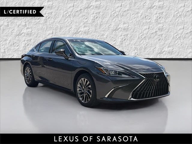 Used 2024 Lexus ES 300h w/ Technology Package