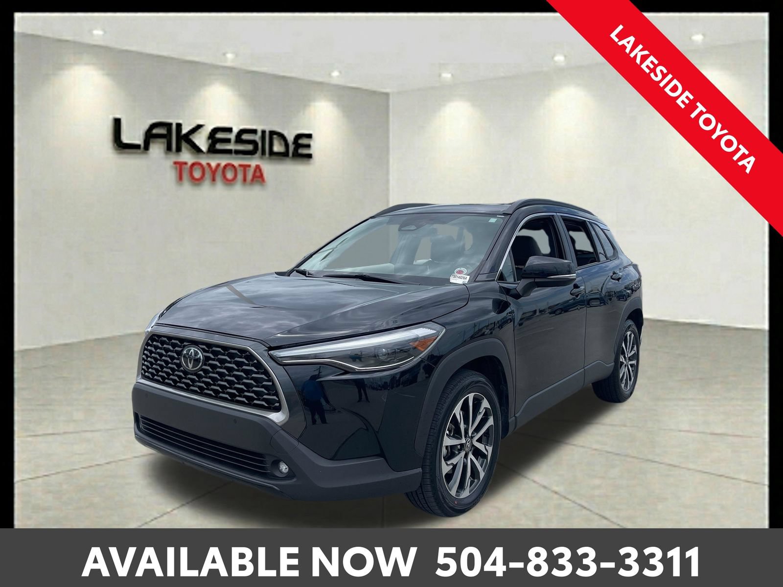 Used 2023 Toyota Corolla Cross XLE w/ Convenience Package