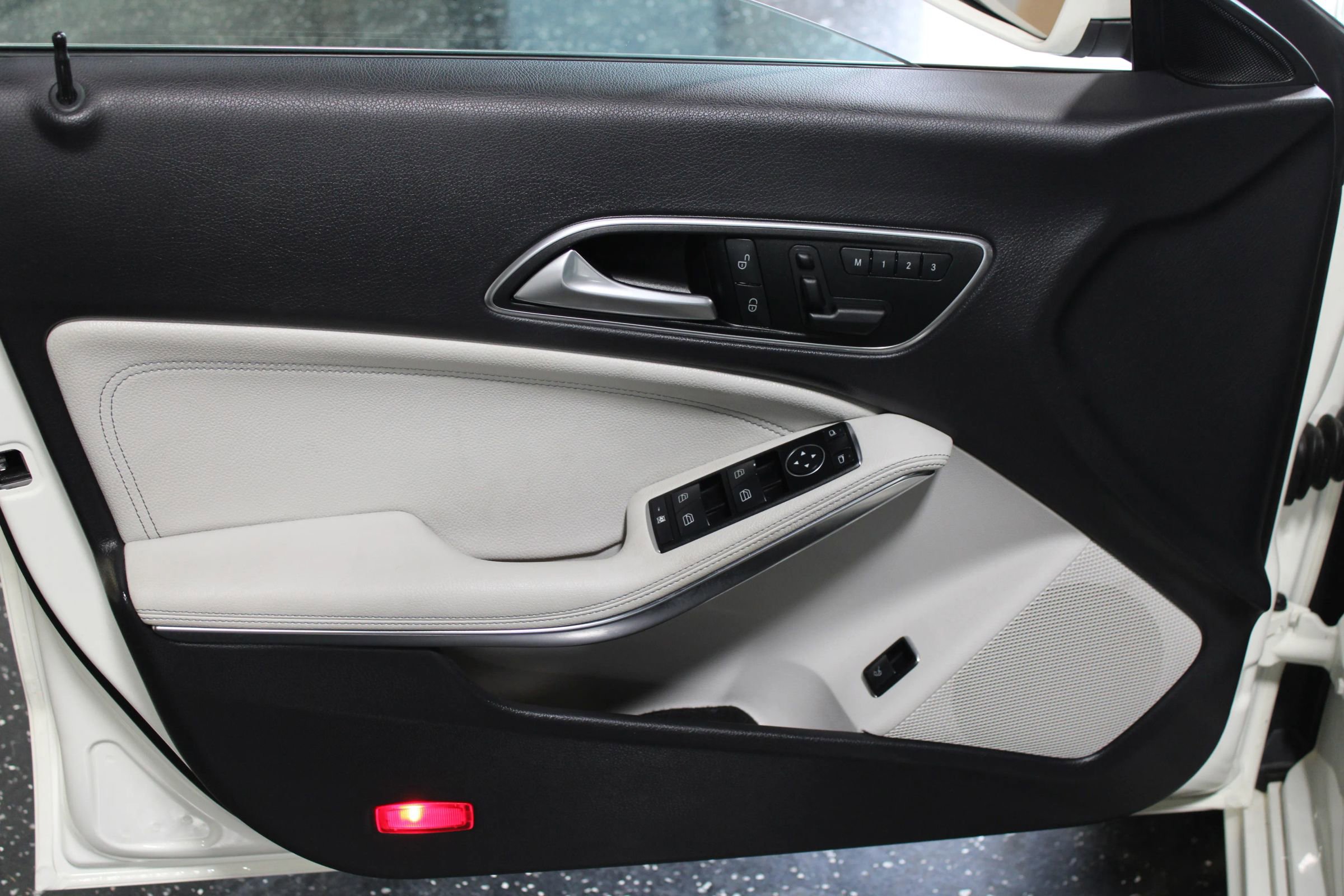 2014 Mercedes-Benz CLA 250