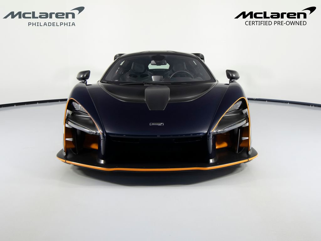 Used 2019 McLaren Senna photo 10