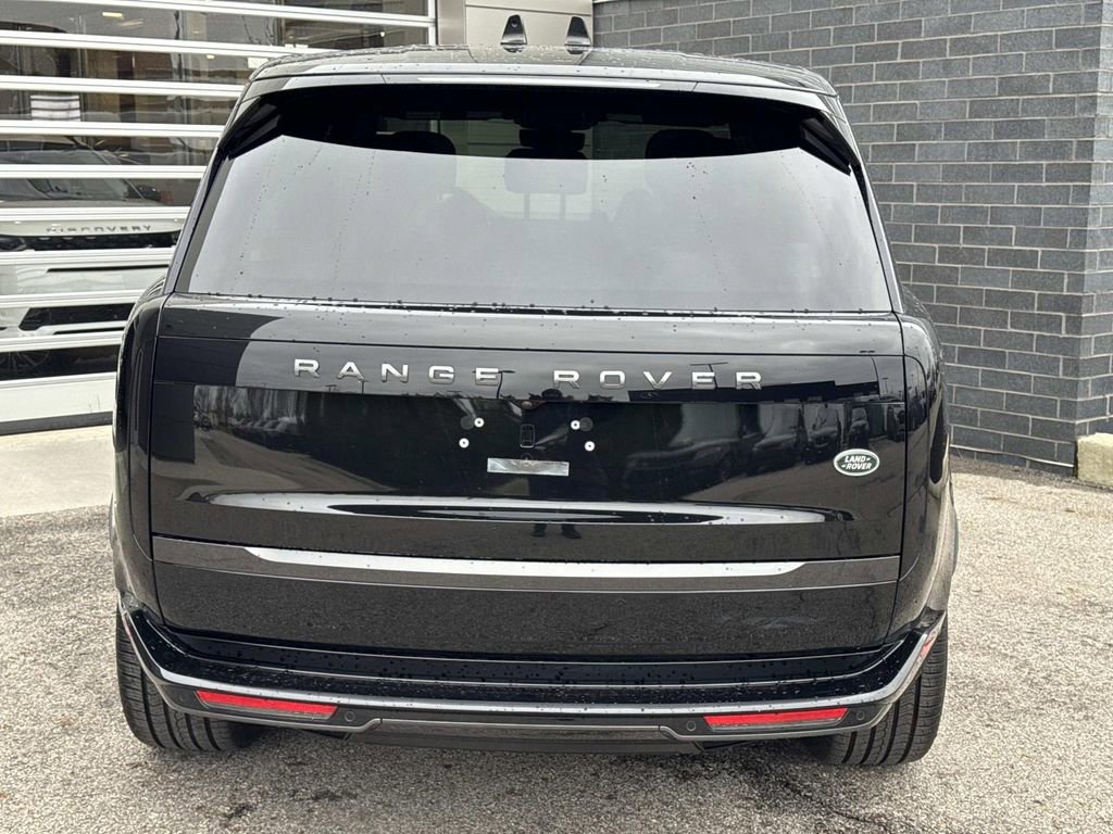 2023 Land Rover Range Rover SE