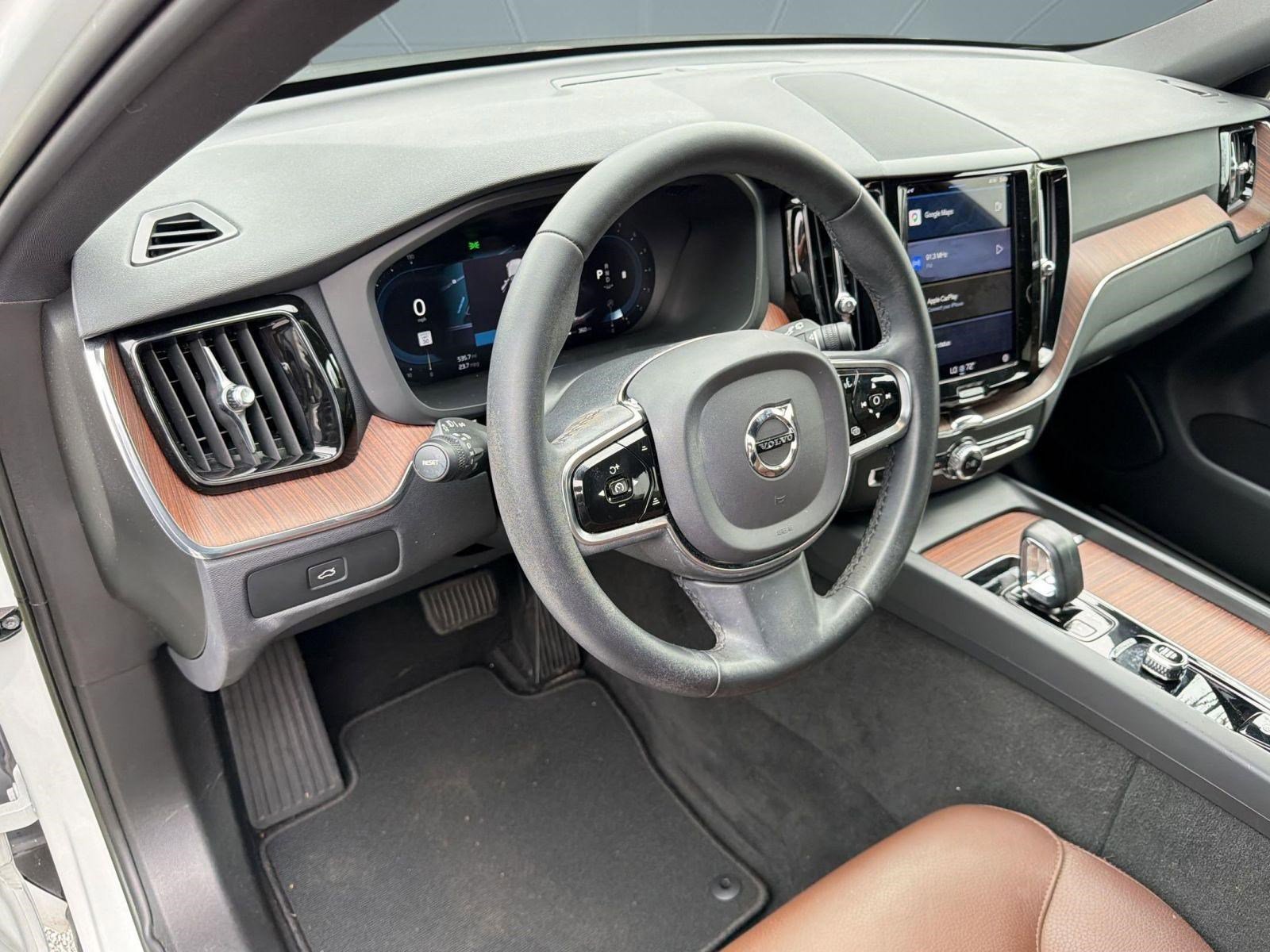 2023 Volvo Xc60 B5 Plus