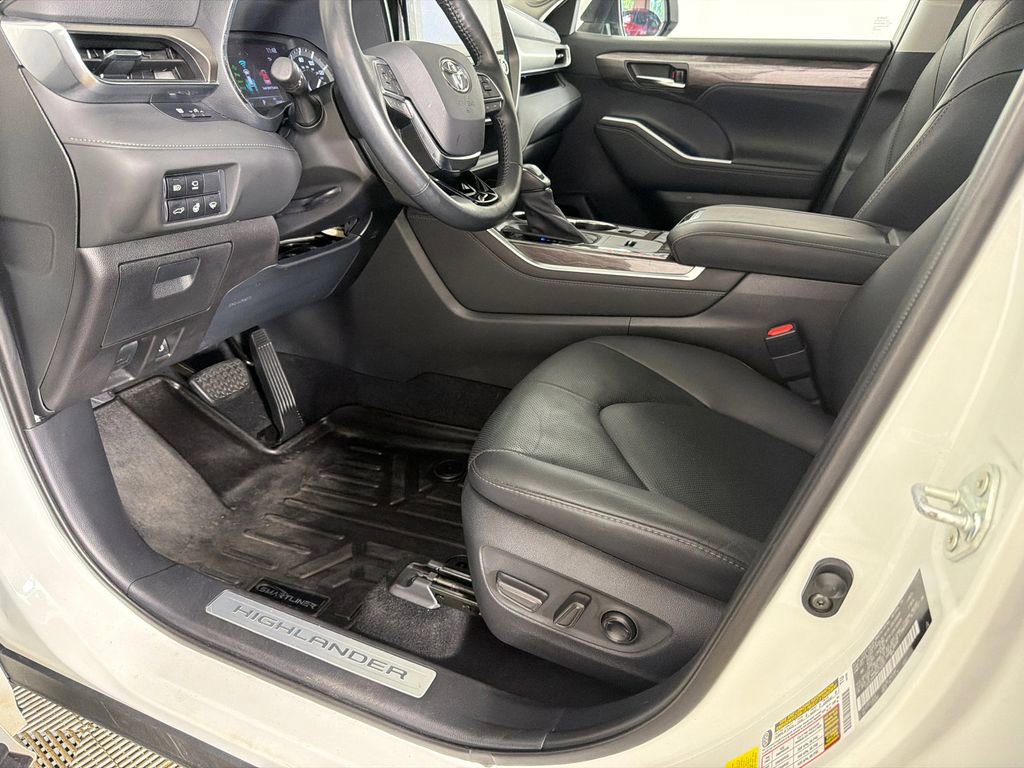 2021 Toyota Highlander Limited