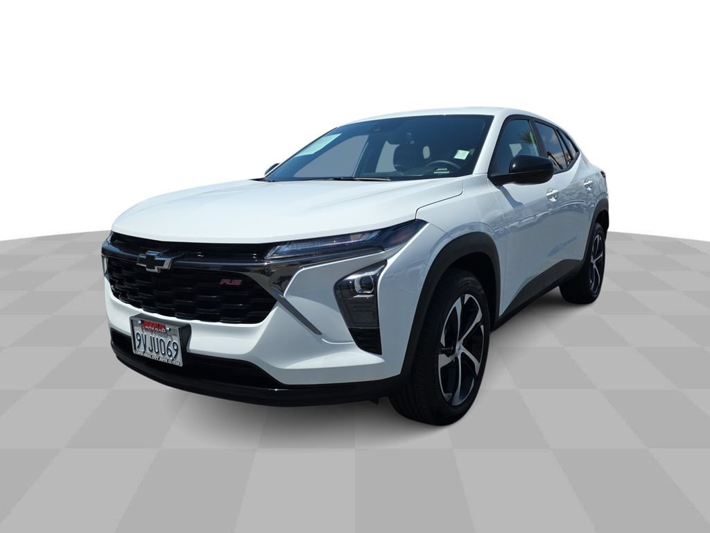 Used 2025 Chevrolet Trax RS
