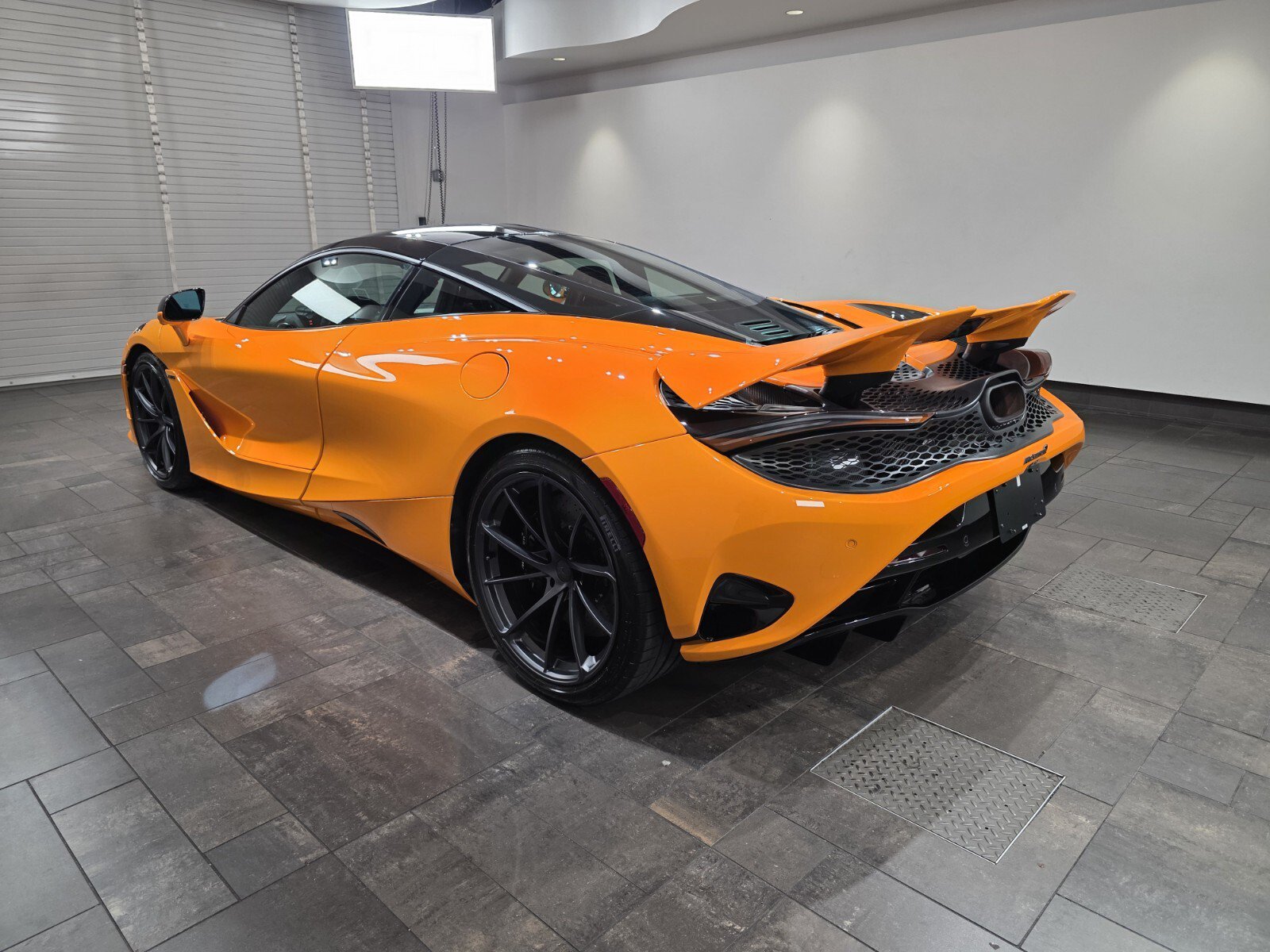 Used 2025 McLaren 750S 4
