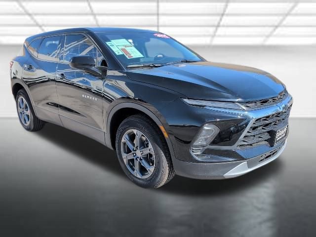 Certified 2023 Chevrolet Blazer LT w/ Driver Confidence Package
