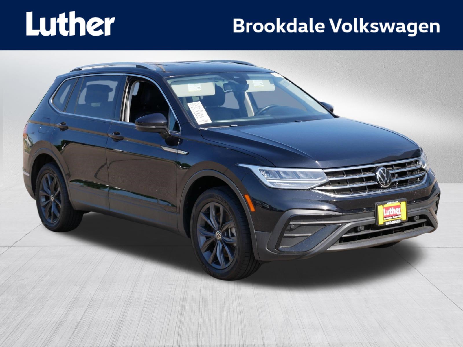 Used 2022 Volkswagen Tiguan SE