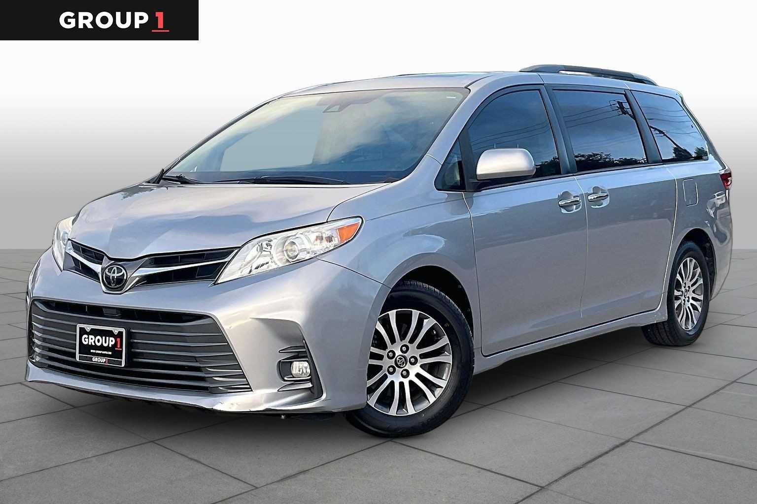 Used 2018 Toyota Sienna XLE Premium