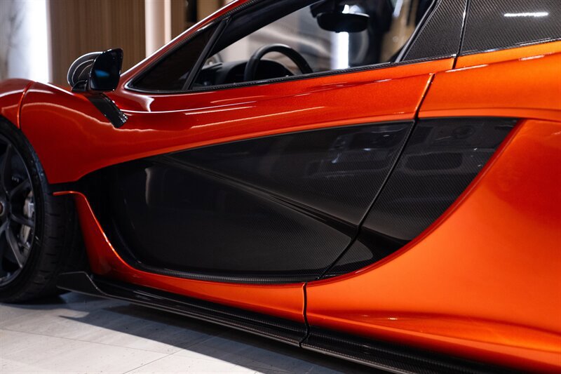 Used 2014 McLaren P1 photo 27
