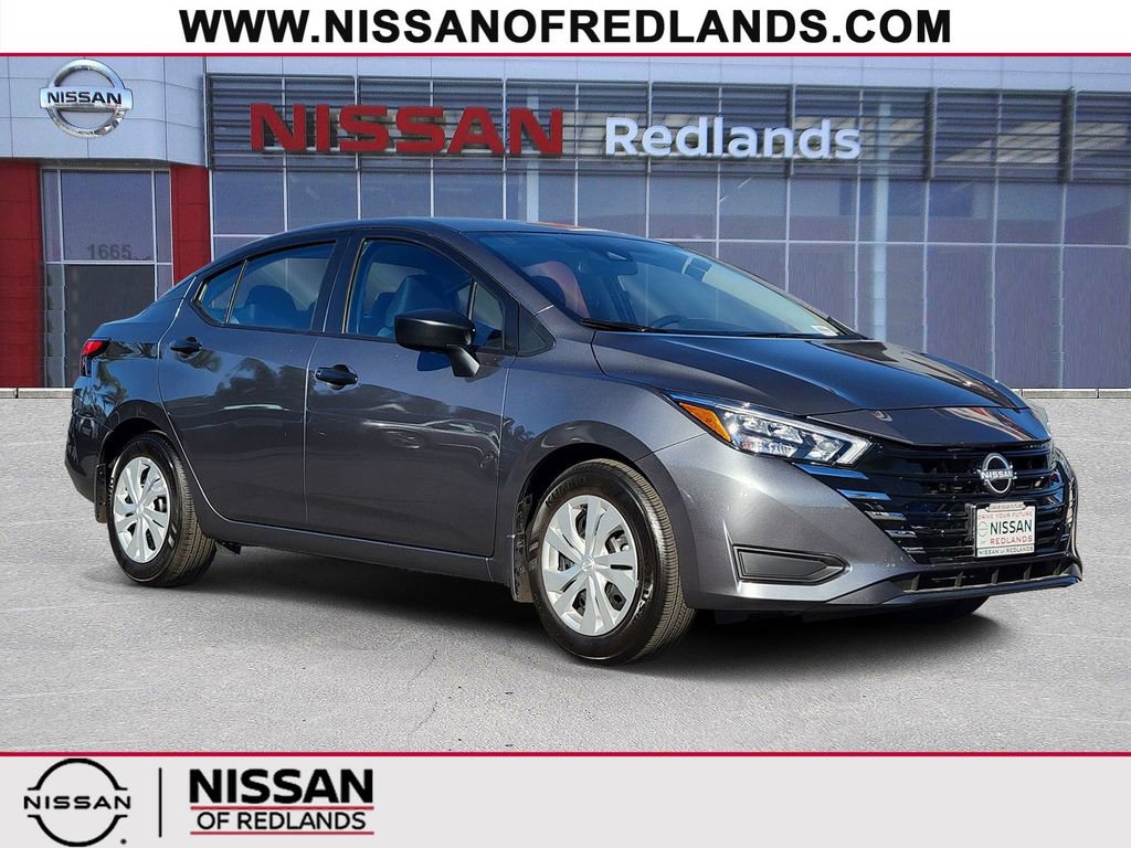 Used 2025 Nissan Versa S w/ Trunk Package