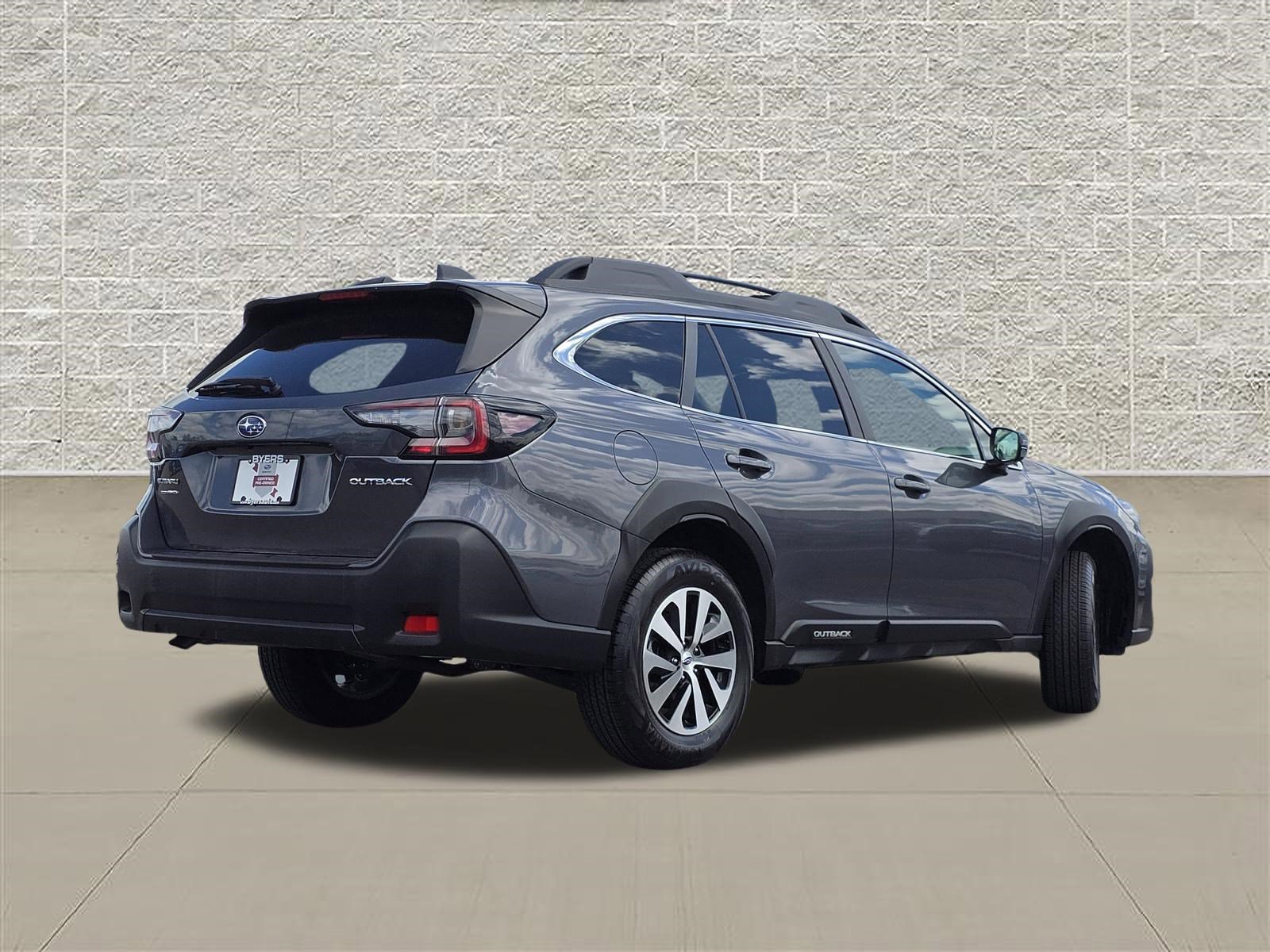 2025 Subaru Outback Premium