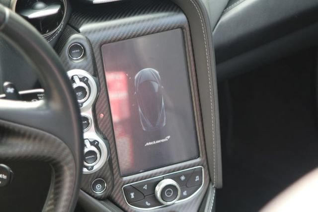 Used 2020 McLaren 720S Spider photo 22