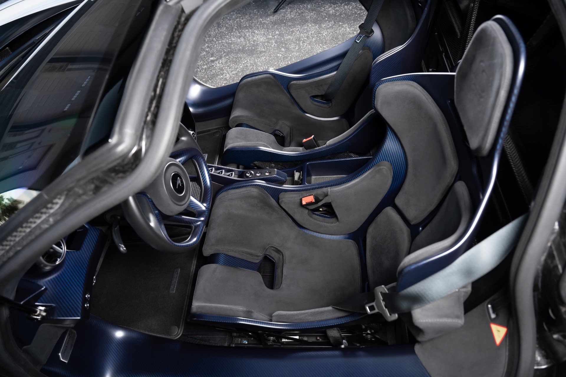 Used 2019 McLaren Senna photo 24