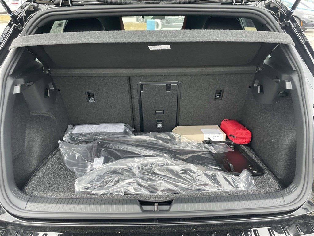 2026 Volkswagen GTI Autobahn