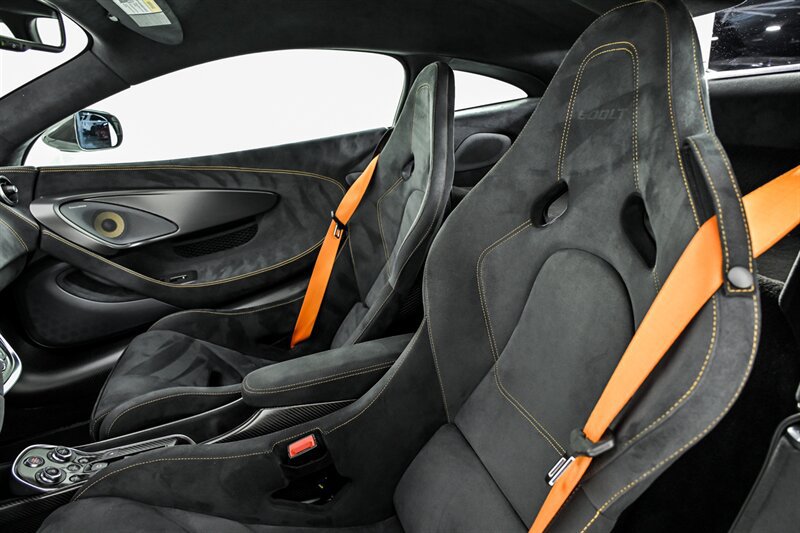 Used 2019 McLaren 600LT photo 35