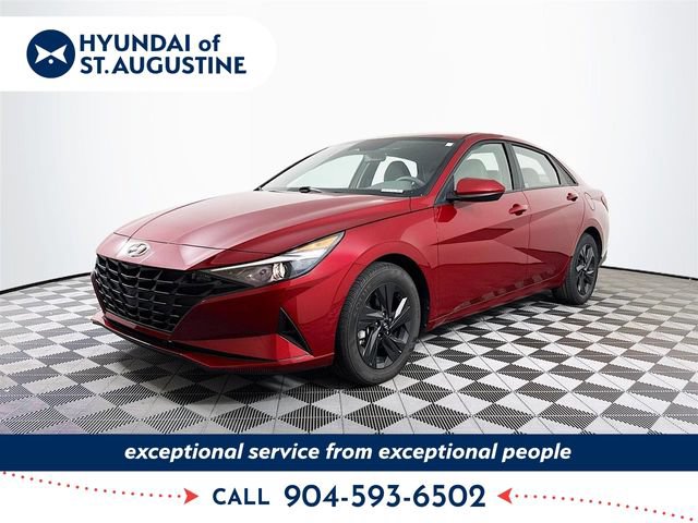 Certified 2023 Hyundai Elantra SEL w/ Preferred Accessory Package