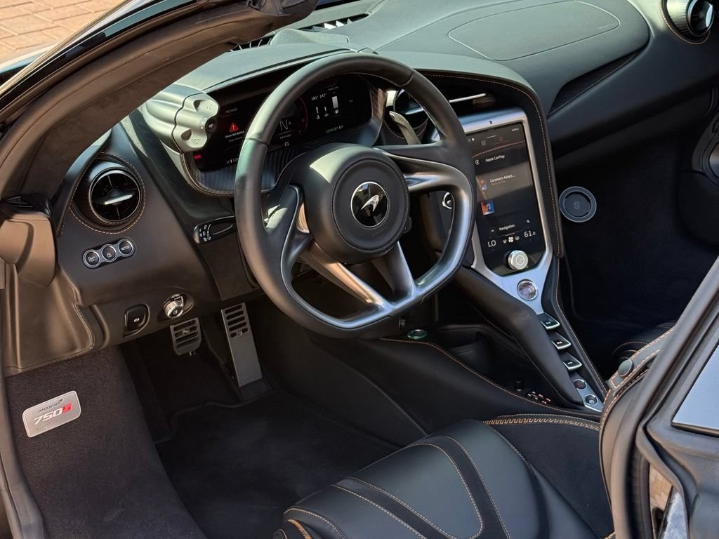 Used 2024 McLaren 750S Spider photo 24