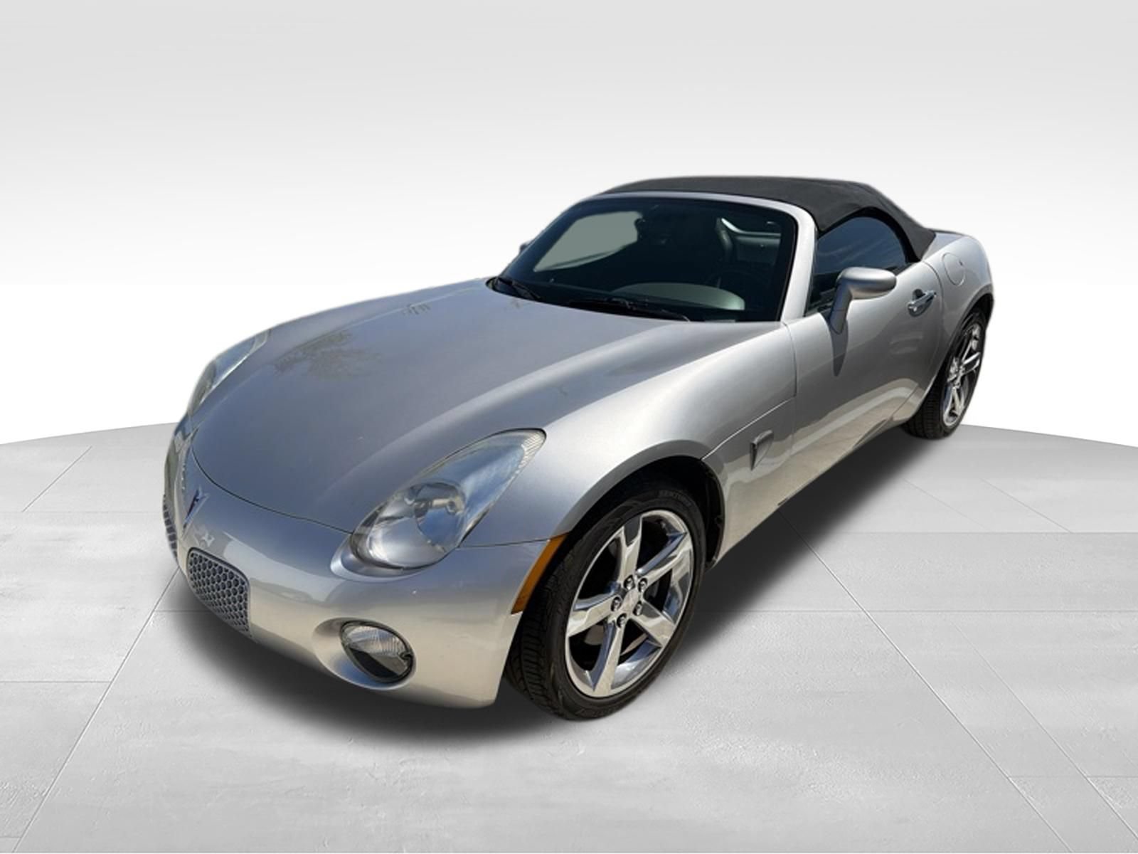 Used 2007 Pontiac Solstice Convertible w/ Premium Package