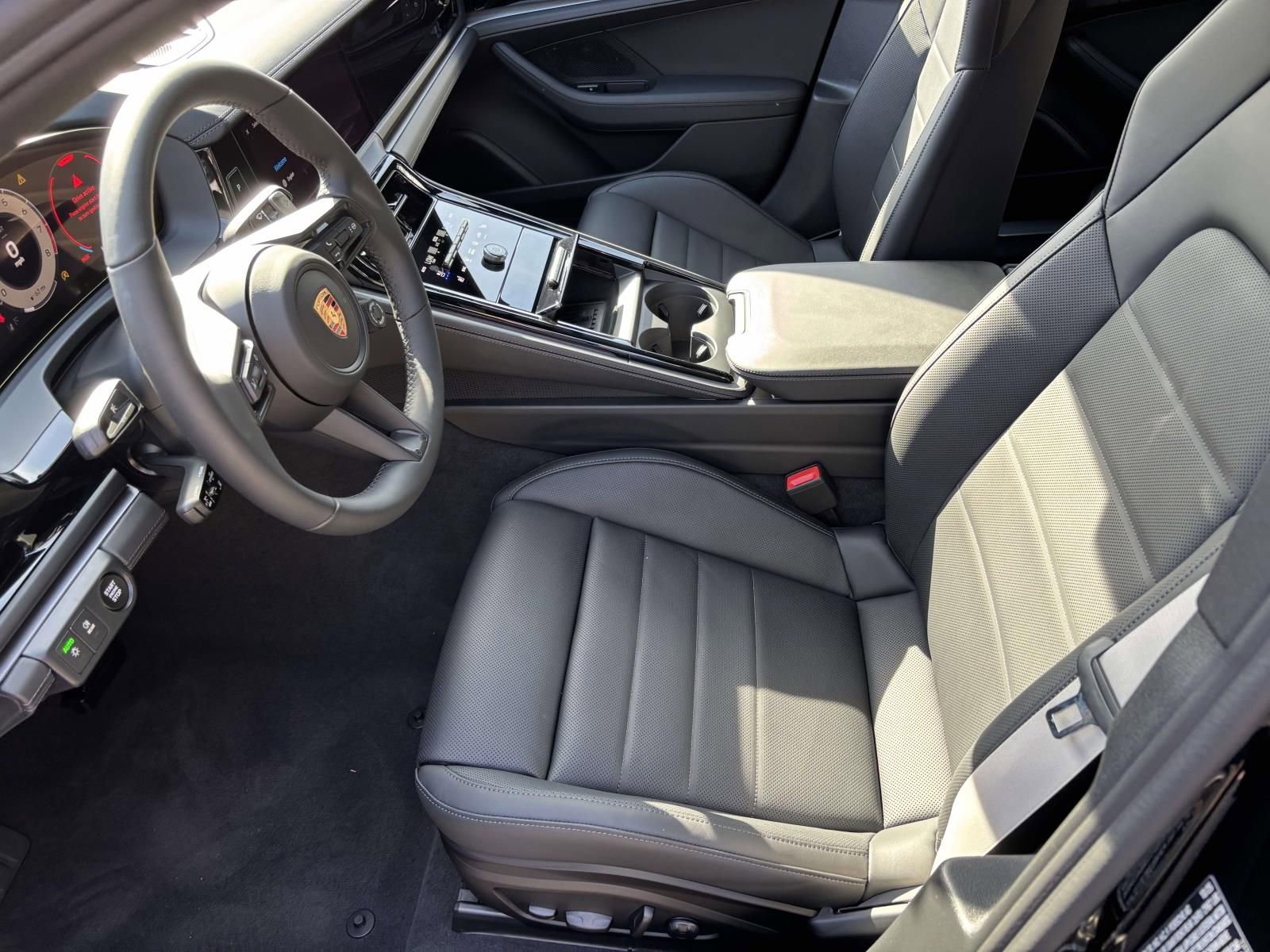 2026 Porsche Panamera