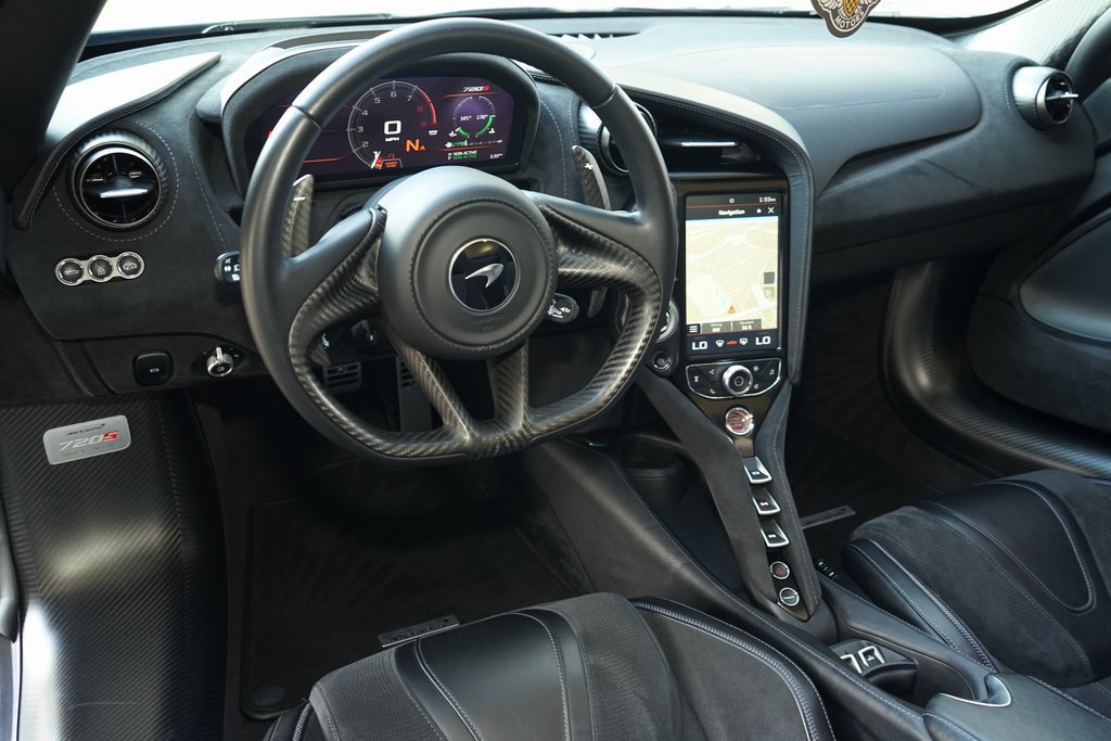Used 2020 McLaren 720S Spider photo 12