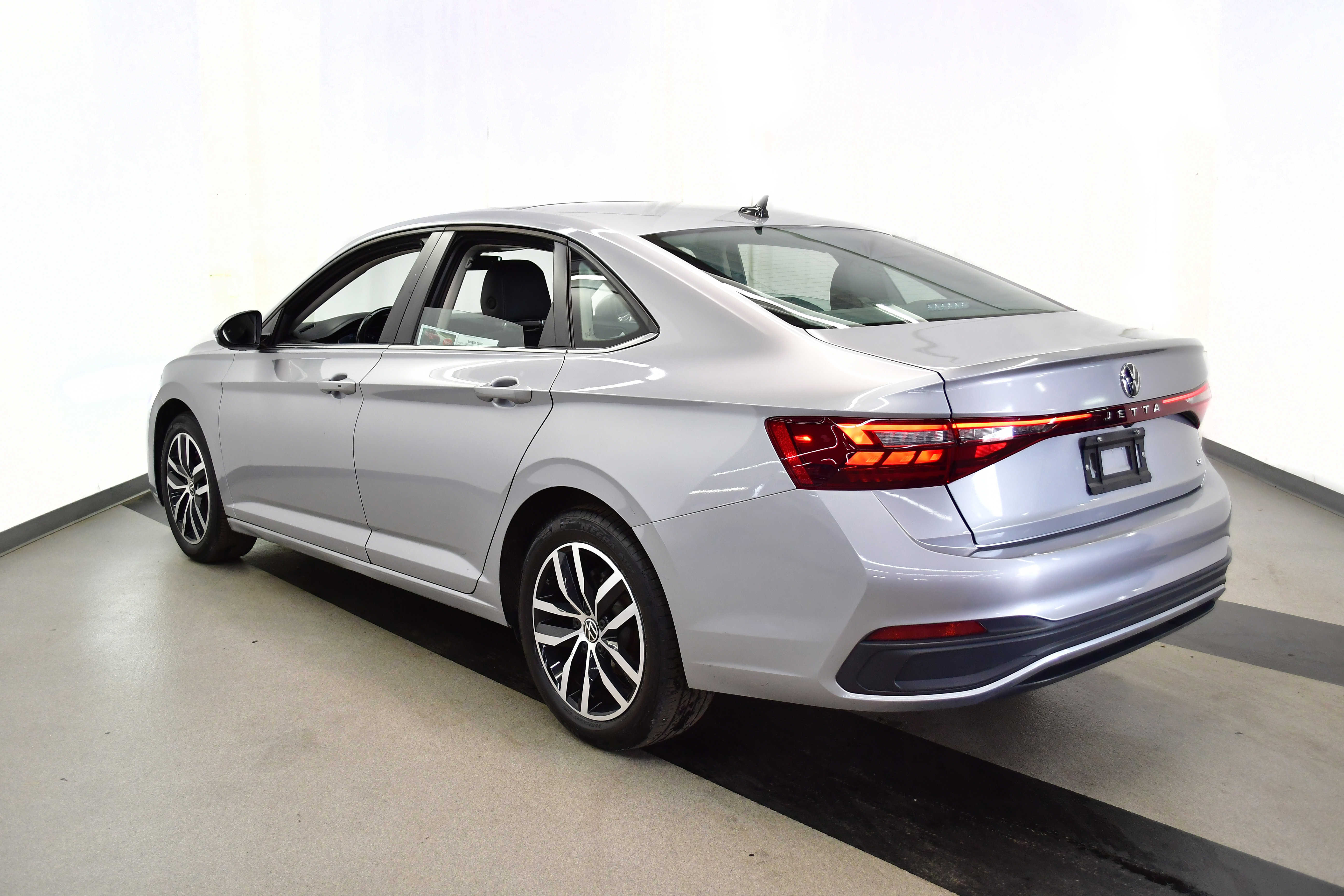 2025 Volkswagen Jetta SE
